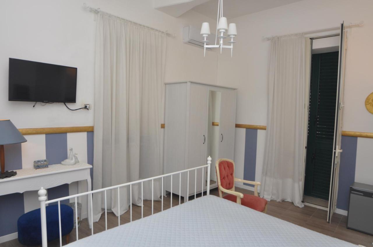 Brenta 12 Bed & Breakfast Месина Екстериор снимка